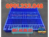 So Sánh Các Chất Liệu Pallet Nhựa
