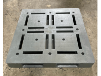 Pallet nhựa 1100x1100x140mm cục gạch