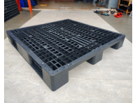 Pallet Nhựa 1100x1100x150mm Mặt Lưới 3 Chân Thẳng Đen