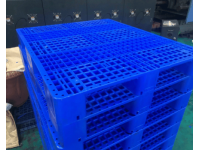 Pallet nhựa 1300x1100x150mm 3 chân thẳng